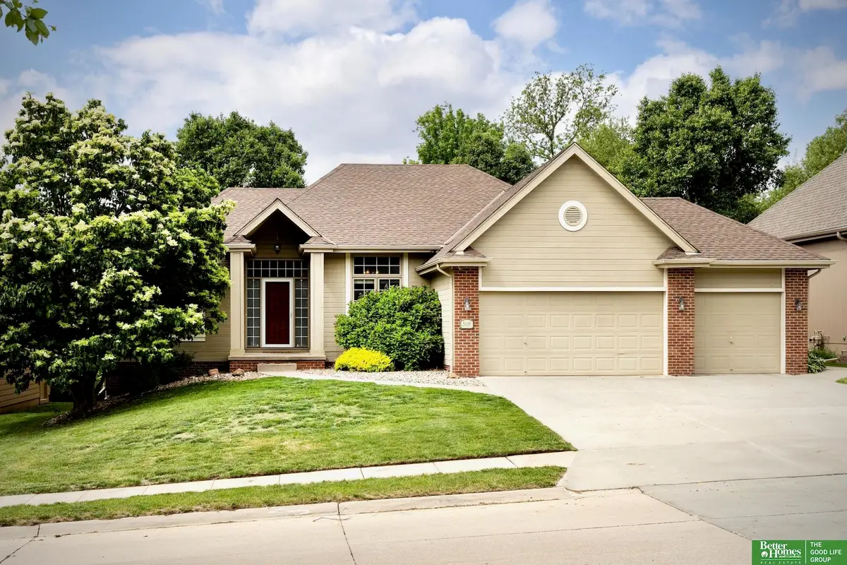 5109 Timberridge Drive, Papillion, NE 68133 - #1