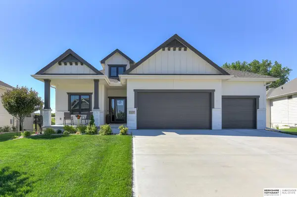 21725 G Street, Elkhorn, NE 68022