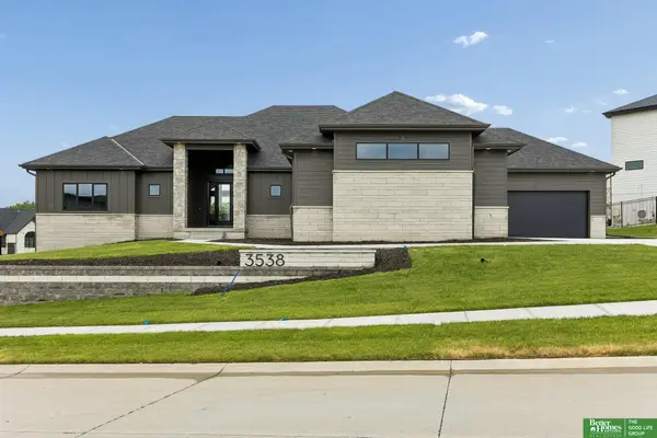 3538 S 210th Avenue, Elkhorn, NE 68022