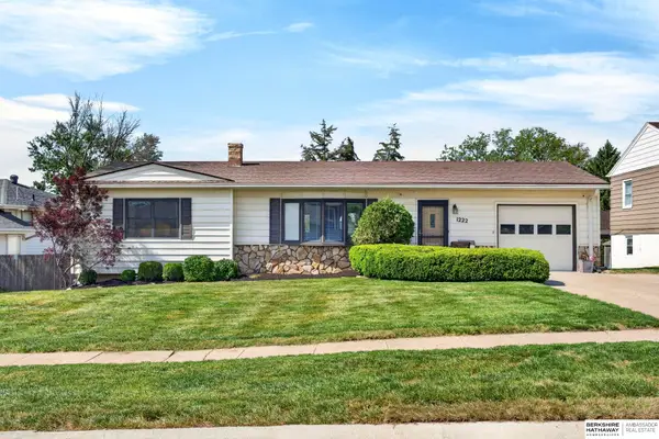 1222 Bellaire Boulevard, Bellevue, NE 68005