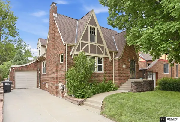 6028 Poppleton Avenue, Omaha, NE 68106