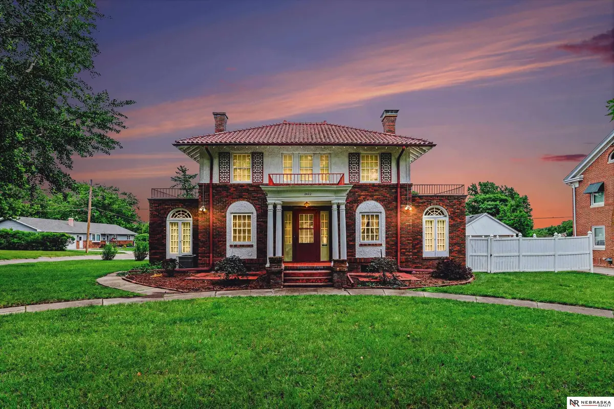 2422 Lane Street, Falls City, NE 68355 - #1
