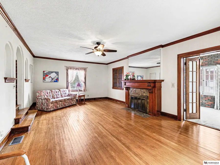 2422 Lane Street, Falls City, NE 68355 - #2