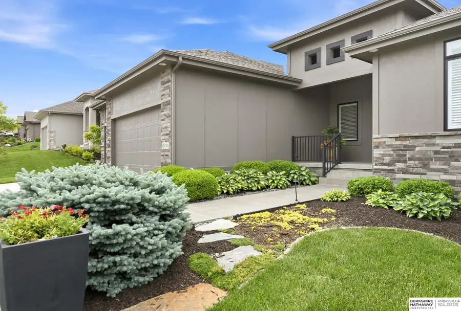 19025 Cuming Circle, Chicago, NE 68022 - #3
