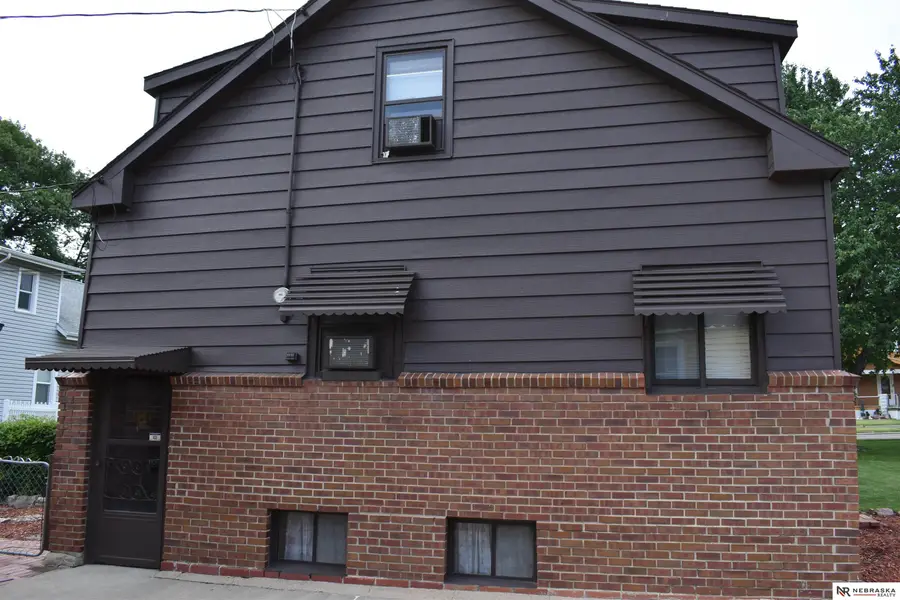 2845 Randolph Street, Lincoln, NE 68510 - #3