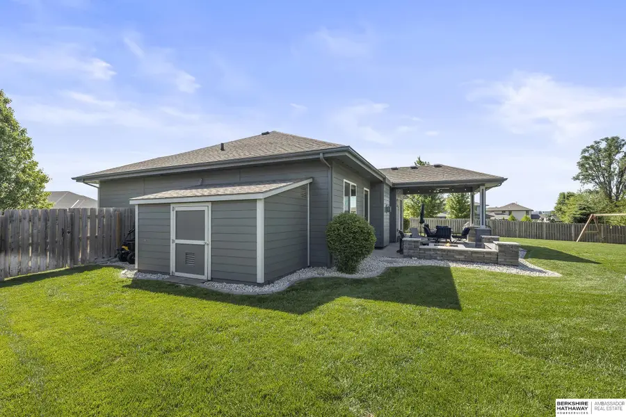 2208 N 188th Terrace, Chicago, NE 68022 - #3
