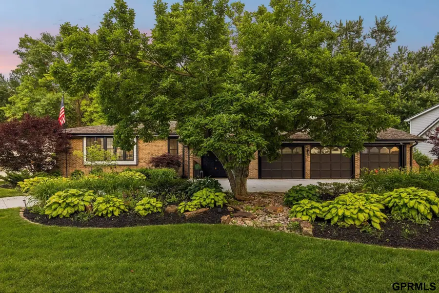9933 Devonshire Drive, Omaha, NE 68114 - #3