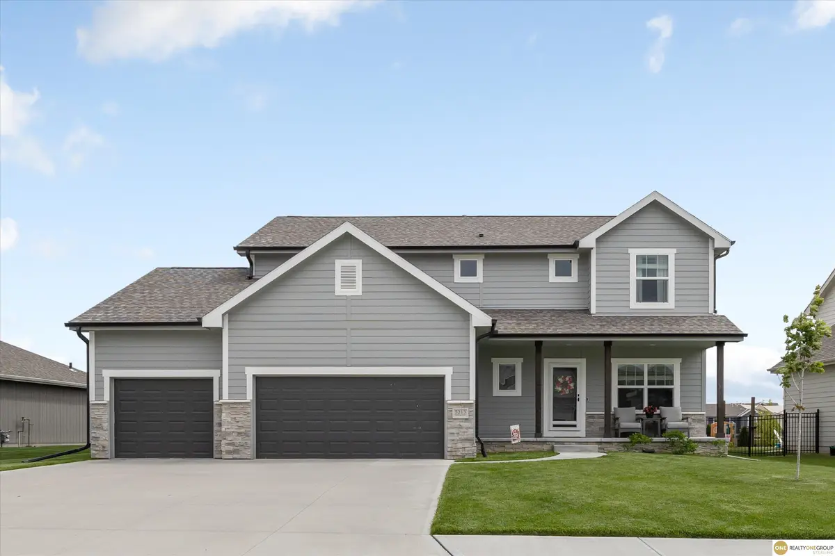 5213 Helwig Avenue, Papillion, NE 68046 - #1