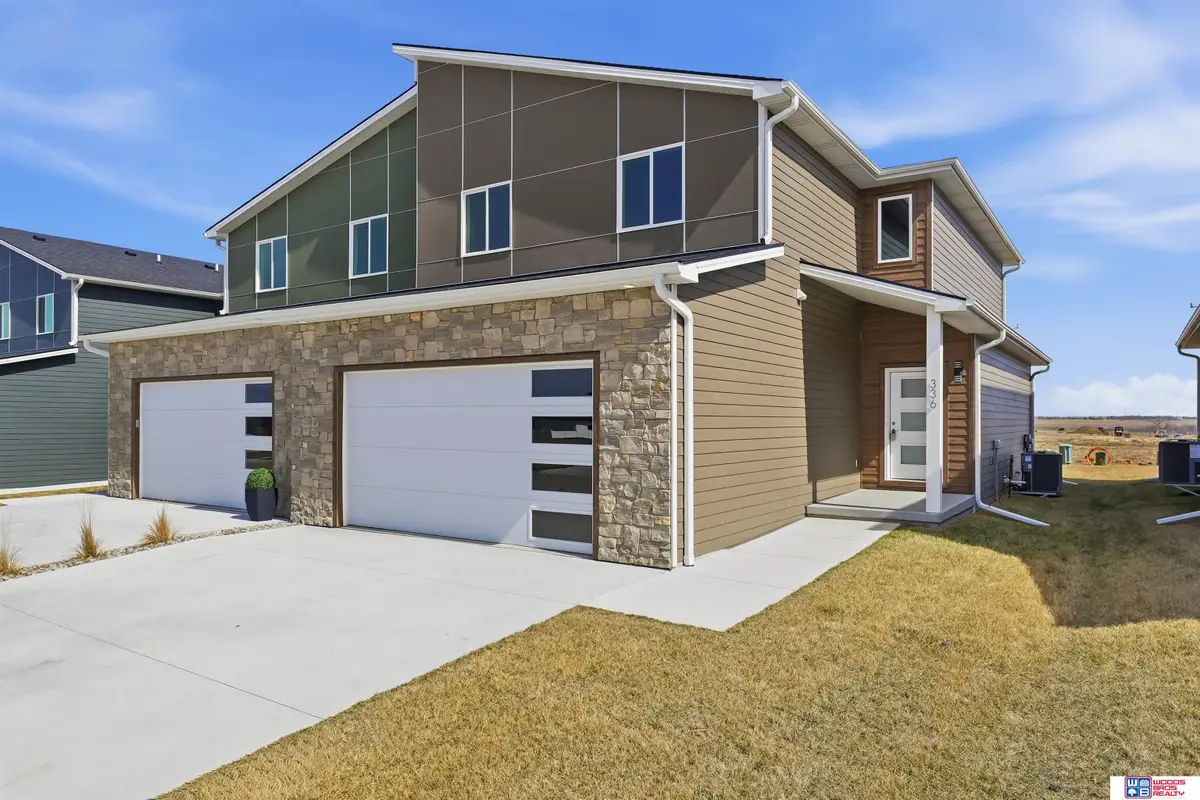 336 N 105th Street, Lincoln, NE 68527 - #1