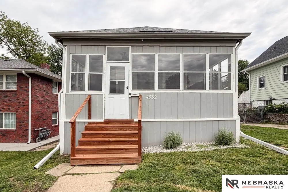 4532 Lafayette Avenue, Omaha, NE 68132 - #1