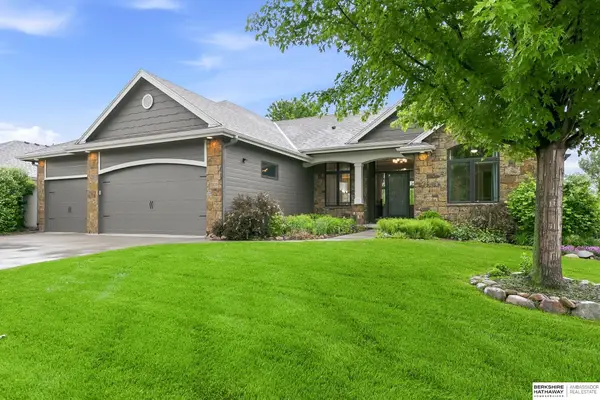 15109 Gilder Avenue, Bennington, NE 68007