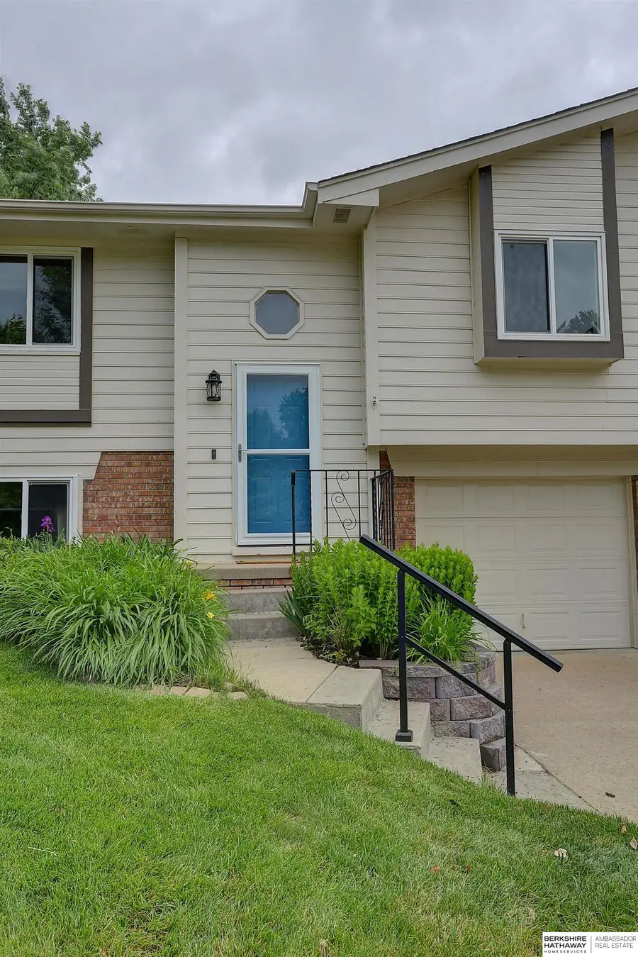 4805 N 127th Street, Omaha, NE 68164 - #2