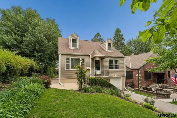 5028 Charles Street, Omaha, NE 68132