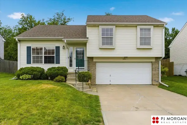 3104 Sheridan Road, Bellevue, NE 68123