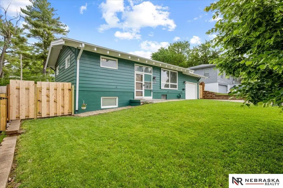 7718 Seward Street, Omaha, NE 68114 - #3