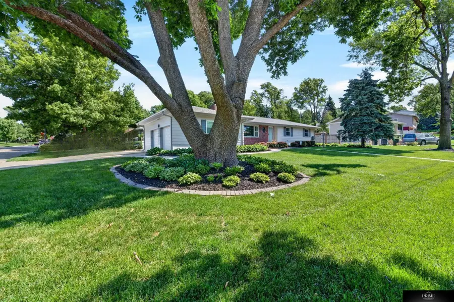 11728 Cedar Street, Omaha, NE 68144 - #2