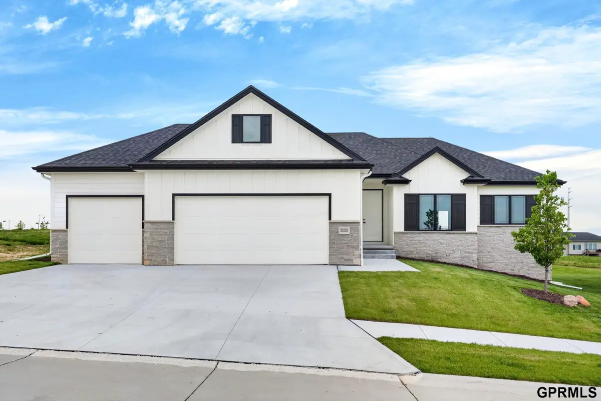 20126 U Street, Omaha, NE 68135 - #1