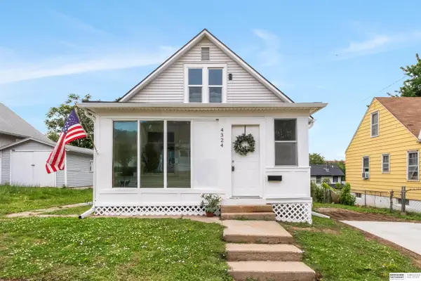 4324 Binney Street, Omaha, NE 68111