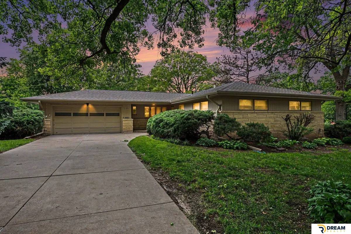1501 S 58 Street, Lincoln, NE 68506 - #1