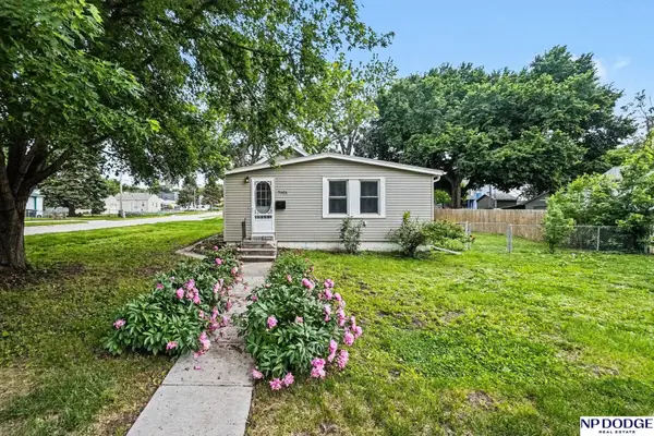 7003 Wirt Street, Omaha, NE 68104
