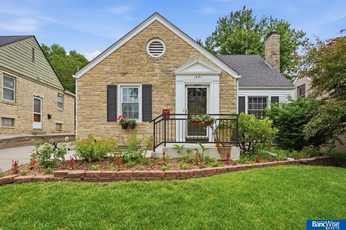 1841 Pawnee Street, Lincoln, NE 68502 - #1