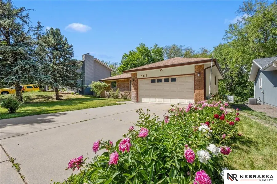 5412 London Road, Lincoln, NE 68516 - #3