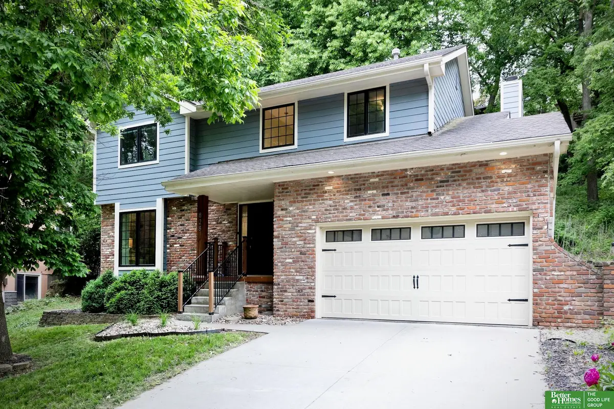 828 Hidden Hills Drive, Bellevue, NE 68005 - #1