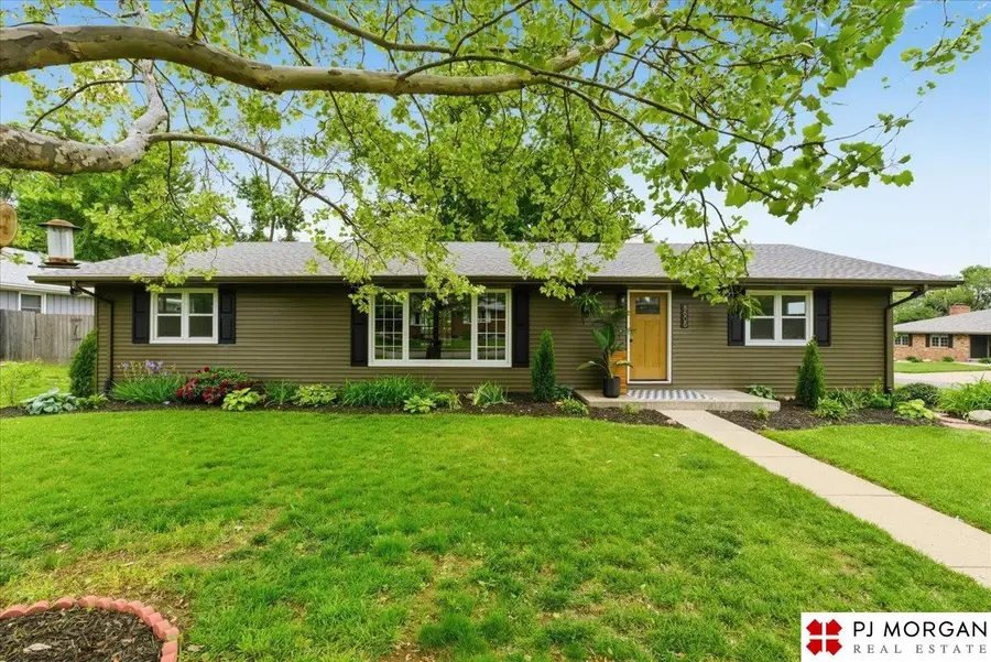 8605 N 57 Street, Omaha, NE 68152 - #2