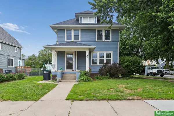 2602 E Street, Omaha, NE 68107