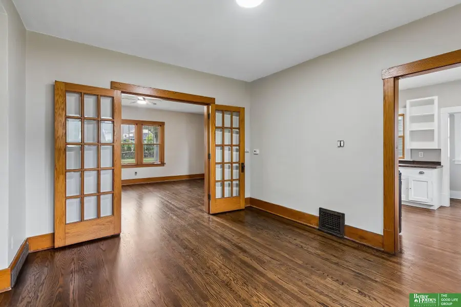 2602 E Street, Omaha, NE 68107 - #3
