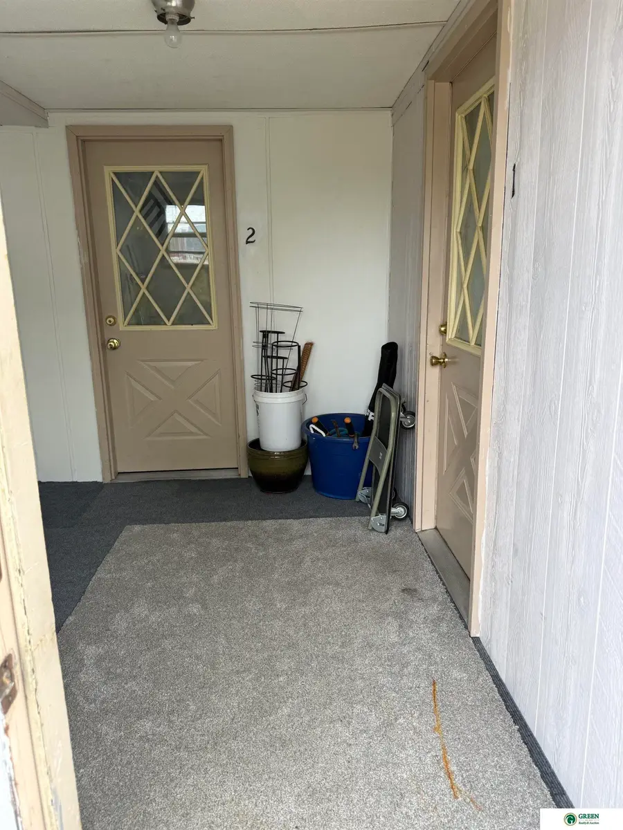 106 E 11th Street, York, NE 68467 - #3