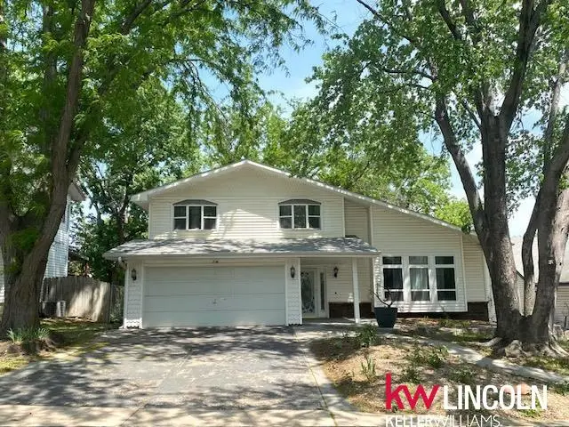 736 W Burt Drive, Lincoln, NE 68521 - #1