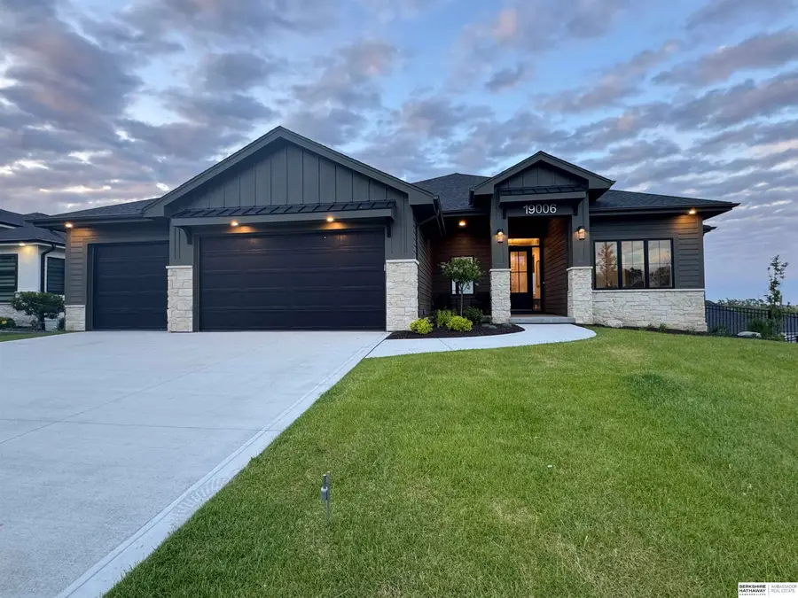 19006 Acorn Drive, Gretna, NE 68028 - #2