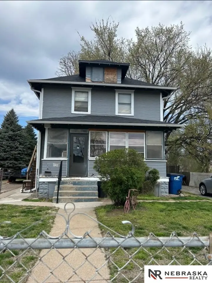 2864 Bristol Street, Omaha, NE 68111 - #2