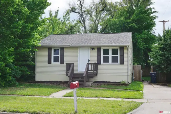 2715 N 35th Street, Lincoln, NE 68504