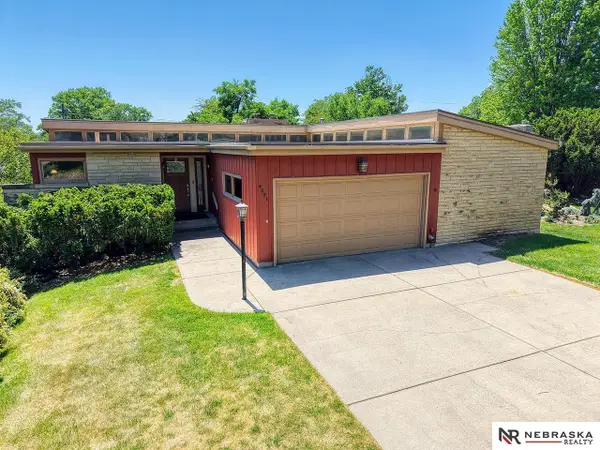 4351 Washington Street, Lincoln, NE 68506