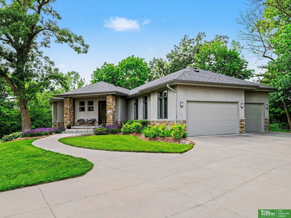 10238 N 29th Court, Omaha, NE 68122 - #1