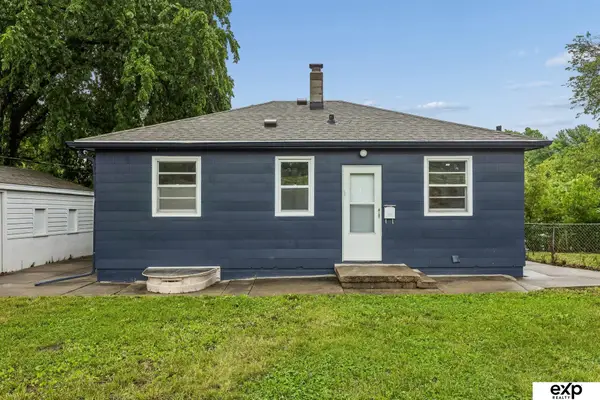 4034 Browne Street, Omaha, NE 68111
