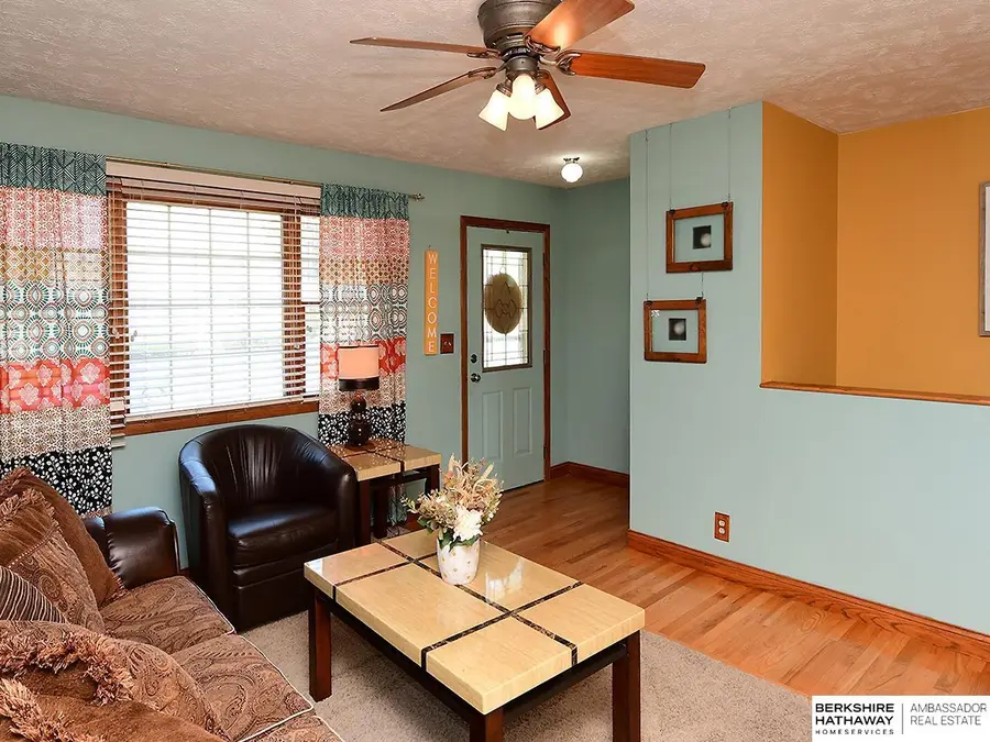 4430 N 10th Street, Lincoln, NE 68521 - #3