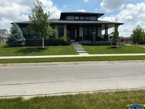 6600 Tallgrass Parkway, Lincoln, NE 68521