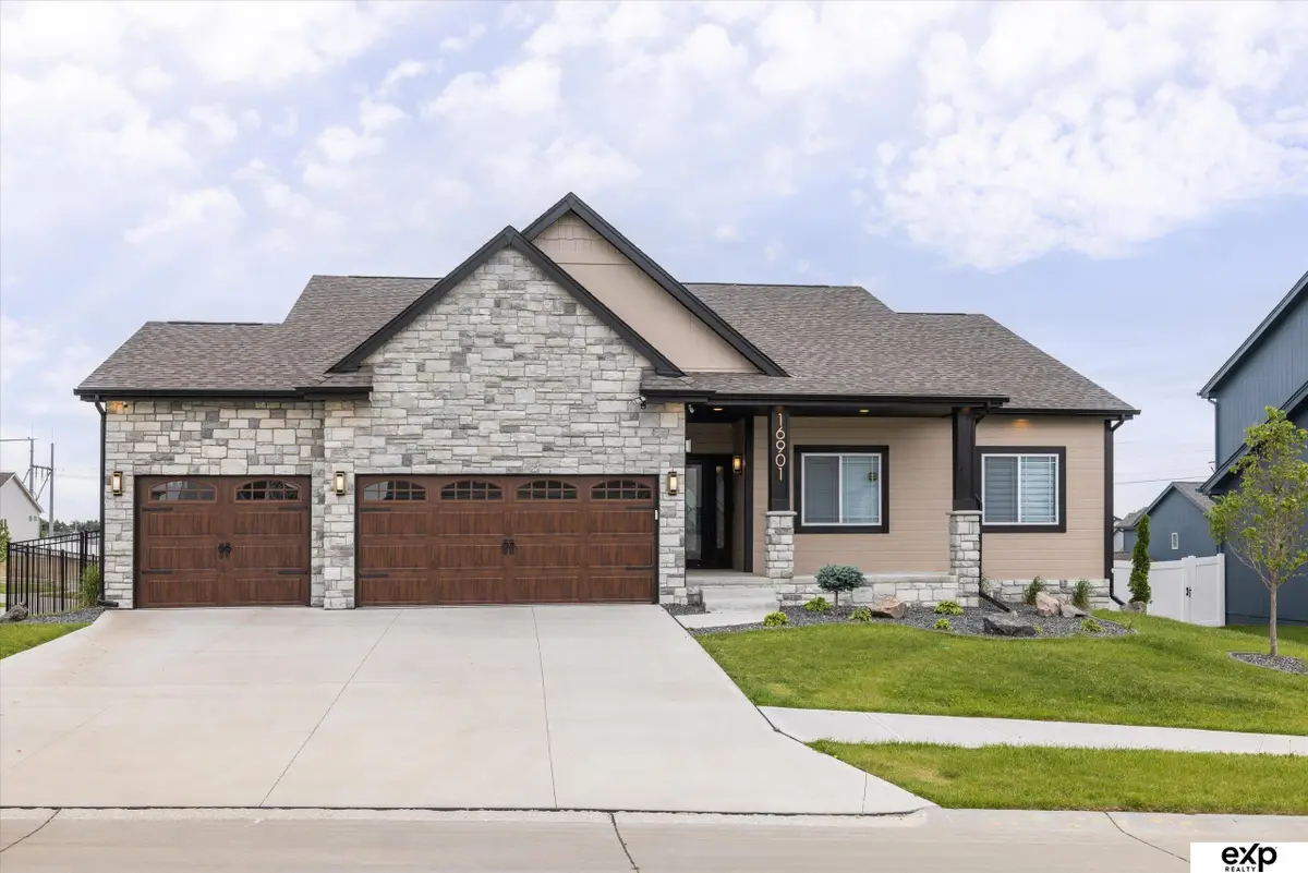 16901 Vernon Avenue, Omaha, NE 68116 - #1