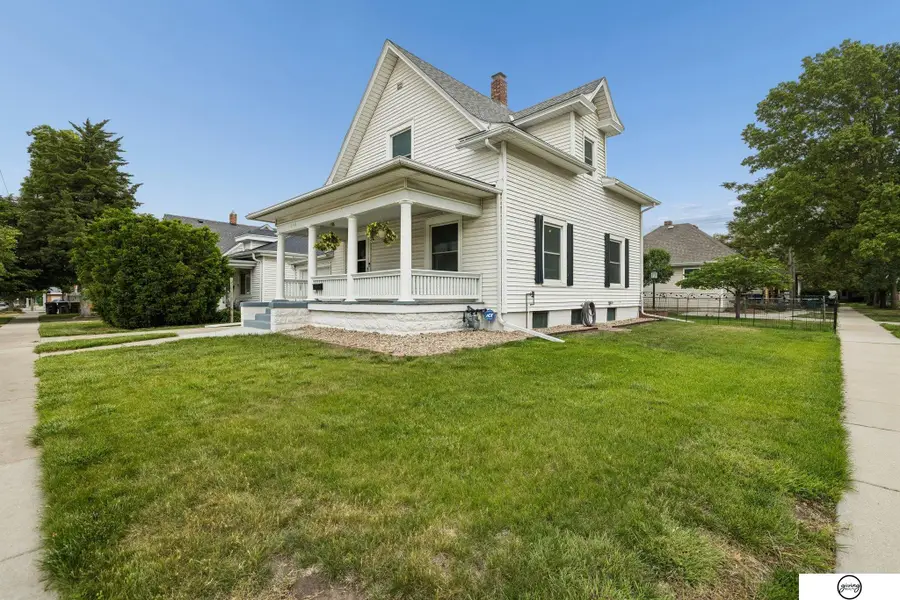 2144 S 13th Street, Lincoln, NE 68502 - #2