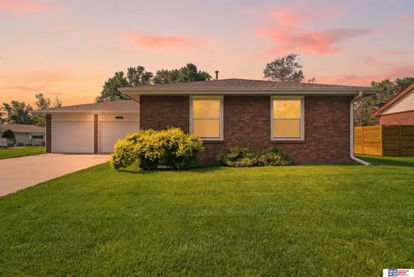 14631 Eastbourne Street, Waverly, NE 68462
