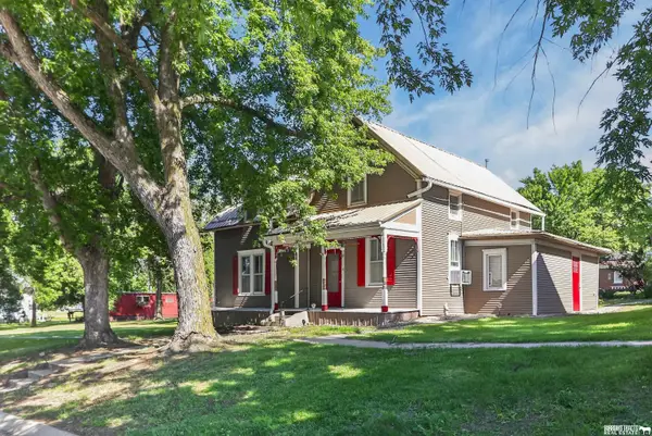 105 W Church Street, Cook, NE 68349