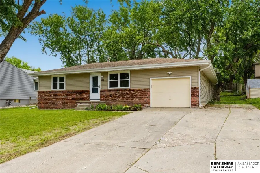 2219 N 143rd Circle, Omaha, NE 68164 - #2