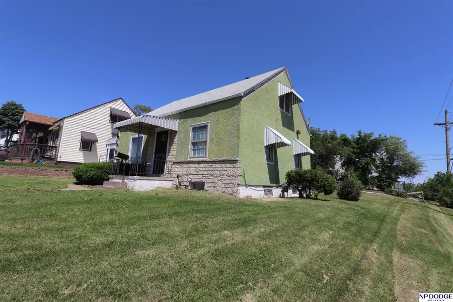 2902 Parker Street, Omaha, NE 68111 - #3