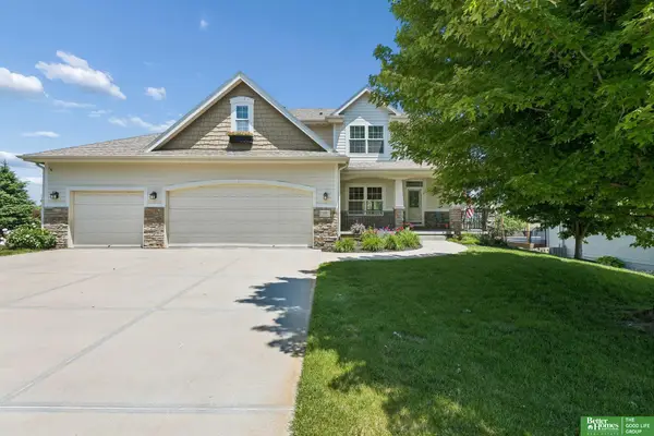 3805 S 202nd Street, Omaha, NE 68130