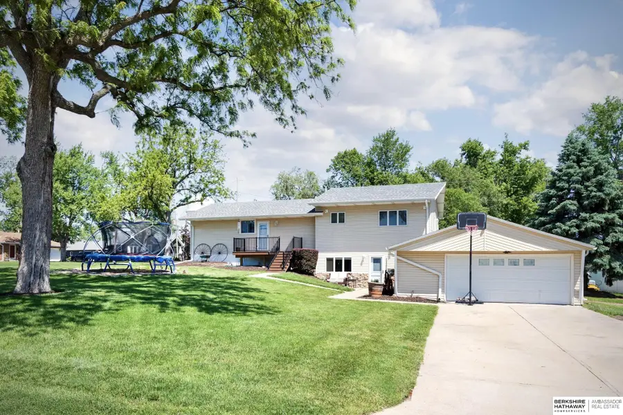 512 5th Street, Yutan, NE 68073 - #3