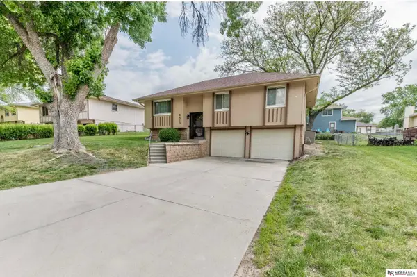 8513 S 47th Street, Omaha, NE 68157