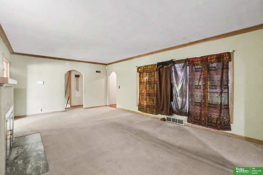 3101 N 49 Avenue, Omaha, NE 68104 - #2
